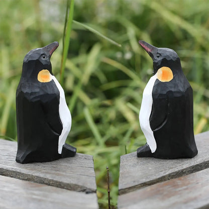 Pinguin Holzfigur – Handgeschnitzte Tierdekoration Petoria