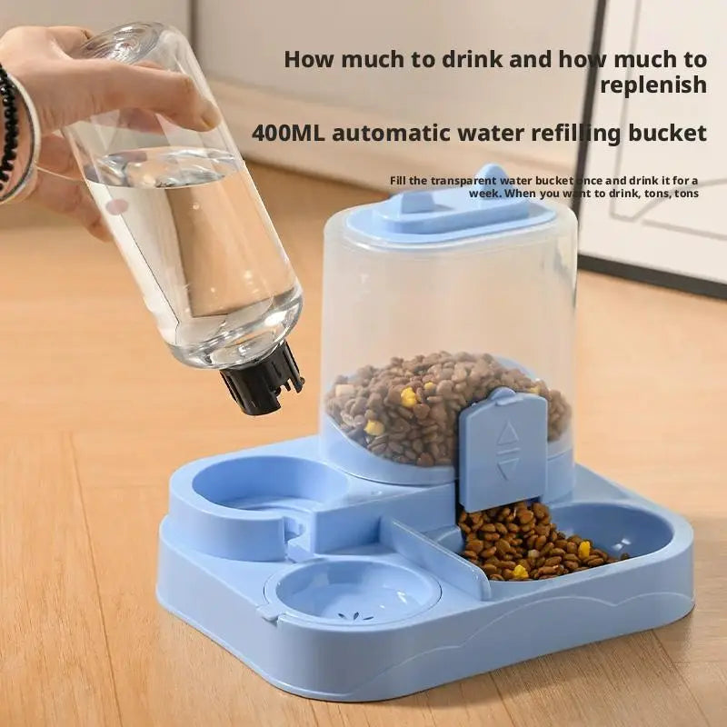 Futter- und Wasserspender für Hunde und Katzen