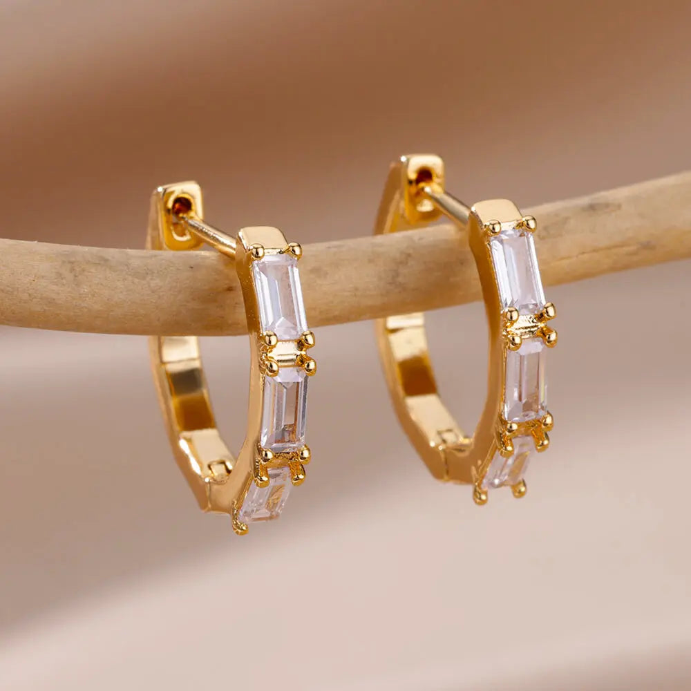 Herz Edelstahl Ohrringe für Frauen Zirkon Gold Farbe Creolen Ästhetische Wasserdichte Ohr Piercing Schmuck Zubehör