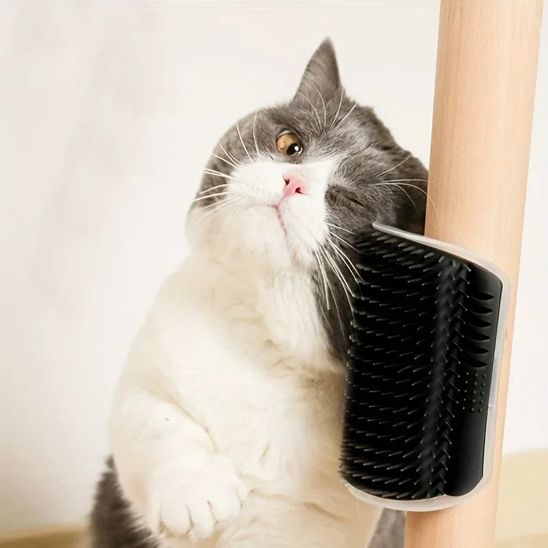 Katzen-Selbstpflegegerät mit Massagebürste