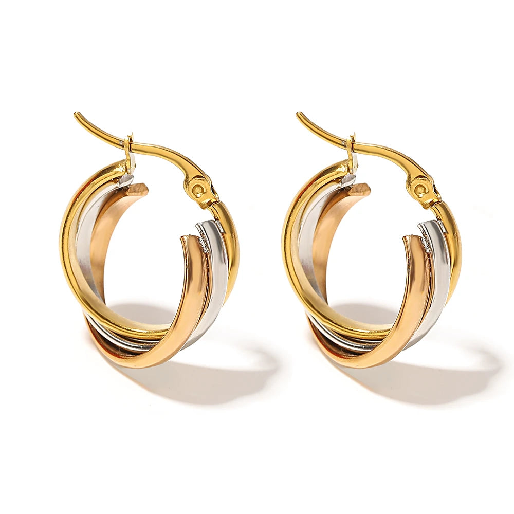 Trendige U-förmige gedrehte Creolen aus Edelstahl für Damen, klassische dreifache Metall-wasserdichte Ohrringe, Party-Schmuck