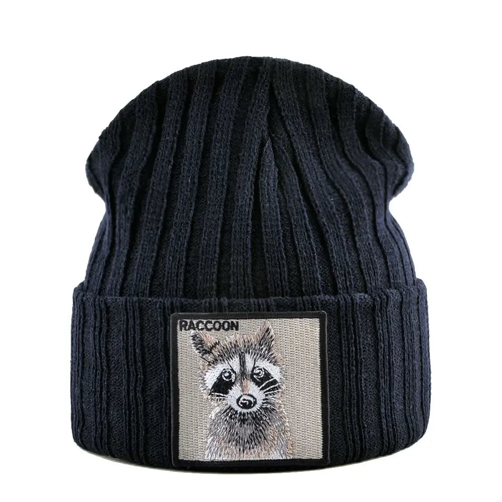 Black knitted beanie with raccoon patch featuring embroidered raccoon face, warm unisex winter hat for cold weather, SKU: 14:1254