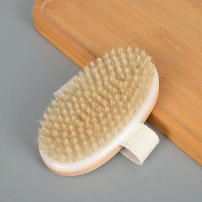 Pferdestriegel aus Holz für Fellpflege