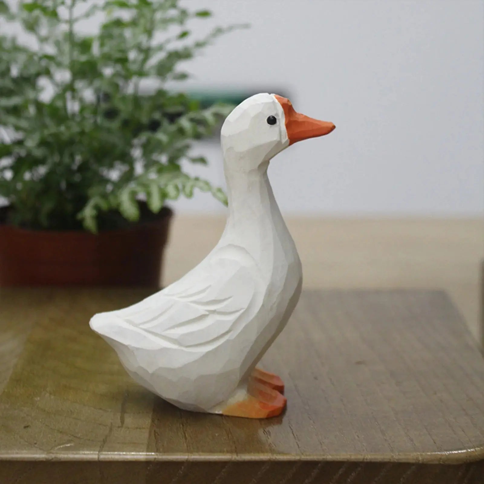 Pinguin Holzfigur – Handgeschnitzte Tierdekoration Petoria