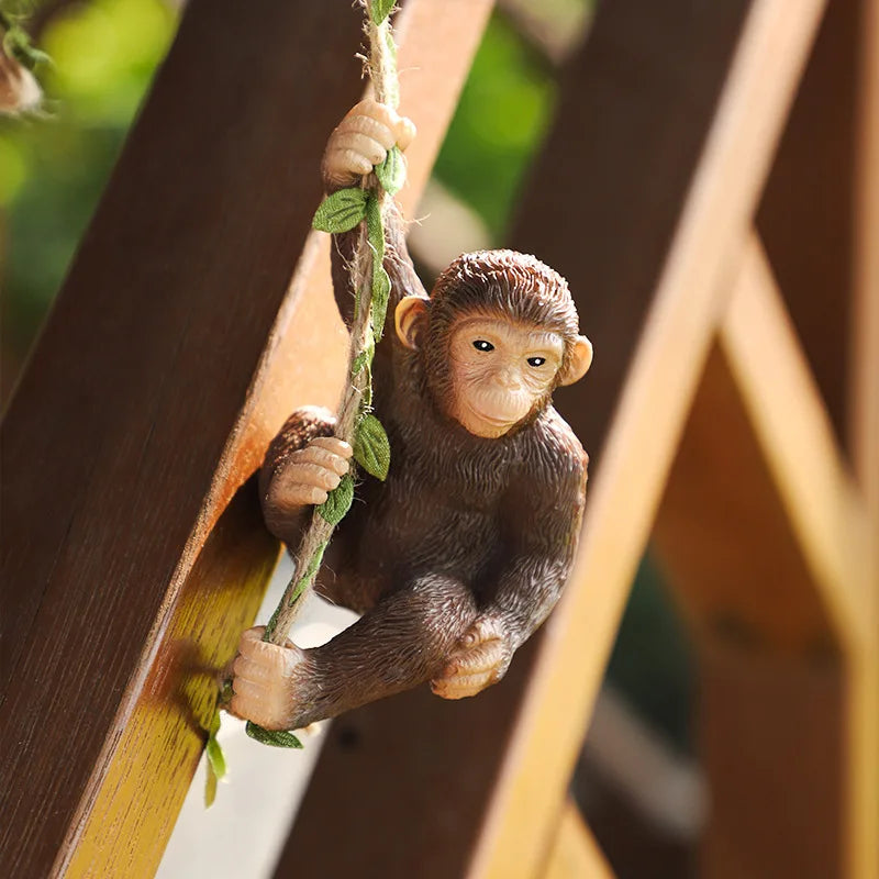 Creative Resin Animal Hanging Garden Ornaments - Koala &amp; Orangutan Mini Figurines Decor for Lawn Garden Yard Terrace Patio Tree Petoria Store