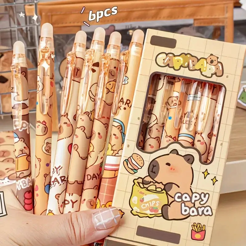 radierbare Capybara Gelstifte 6er Set in einer bunten Verpackung mit niedlichen Capybara-Motiven.