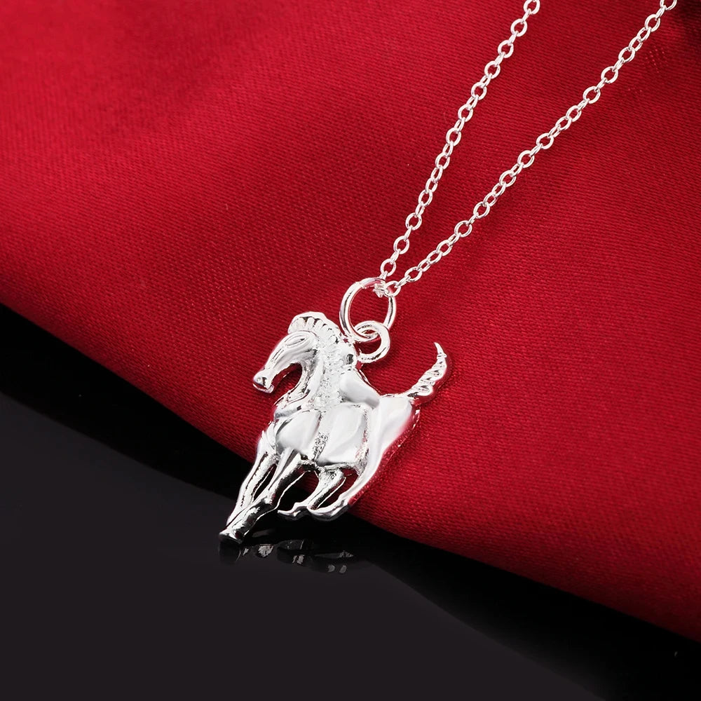 Modemarke Halskette aus 925er-Sterlingsilber für Damen, luxuriöser Hochzeitsschmuck, elegante Pferdeanhänger-Kette