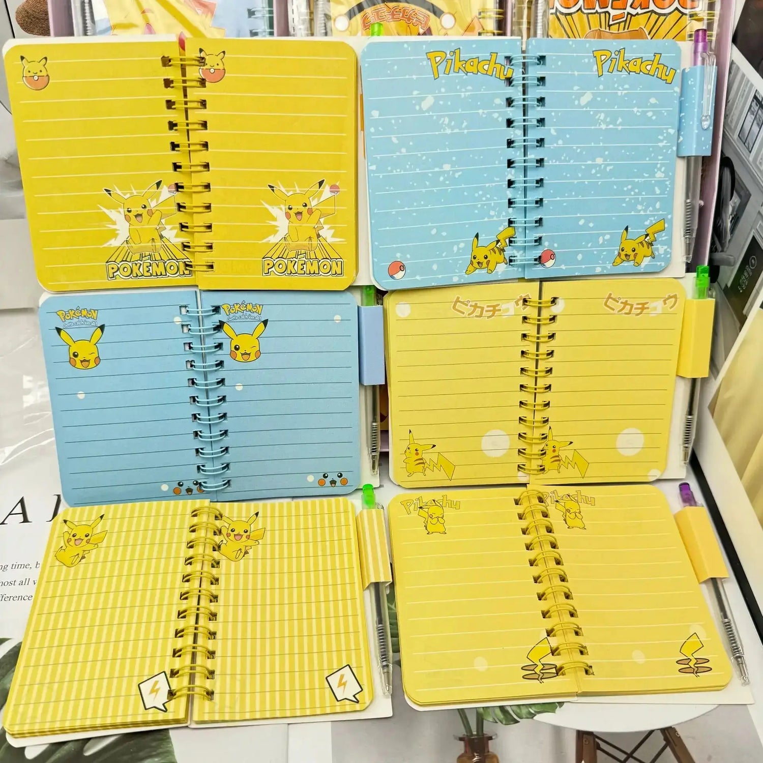 Notizbuch im Cartoon-Stil Spiral-Notizbuch für Schule von Petoria mit buntem Pikachu-Design