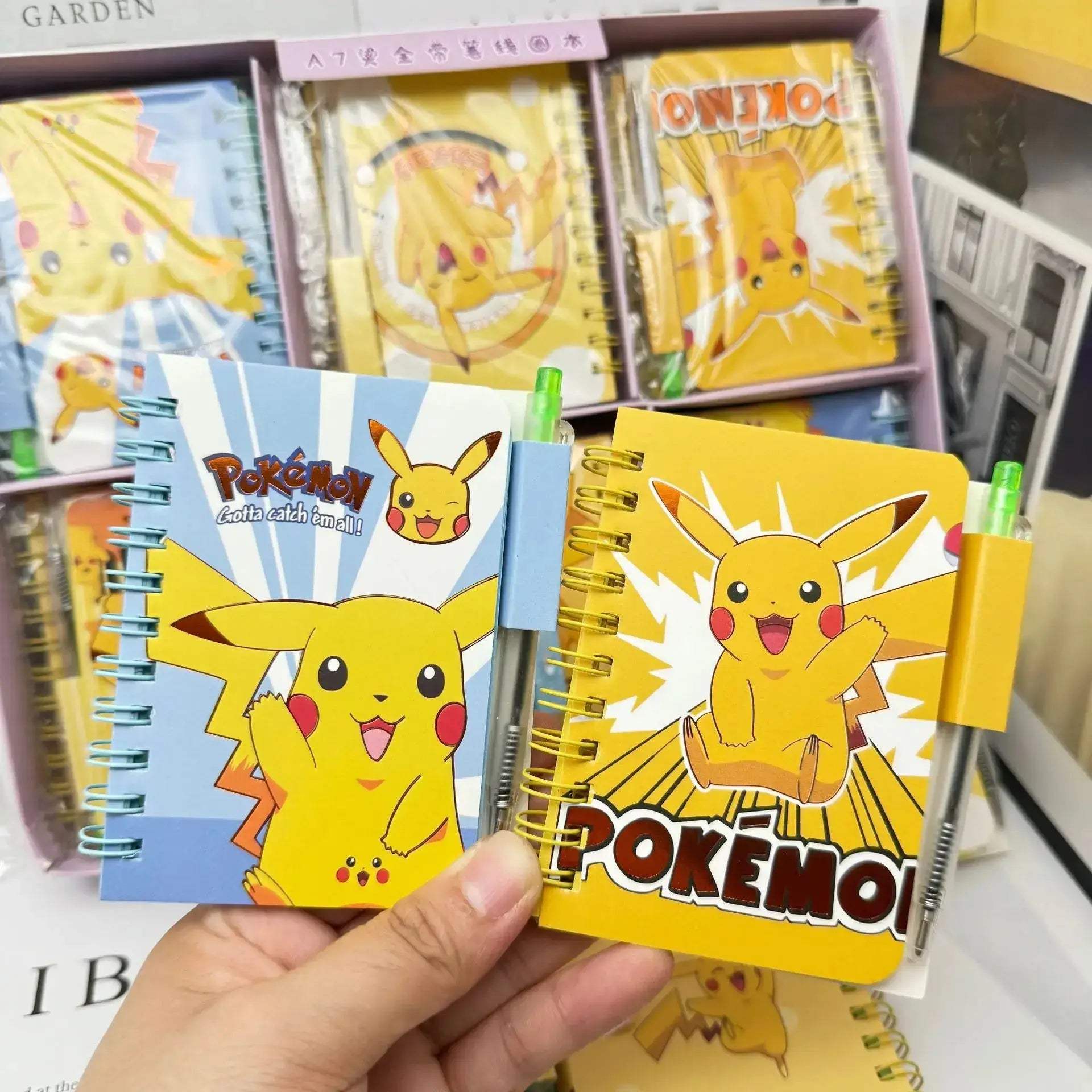 Notizbuch im Cartoon-Stil mit Pokemon-Motiv und Spiralbindung von Petoria